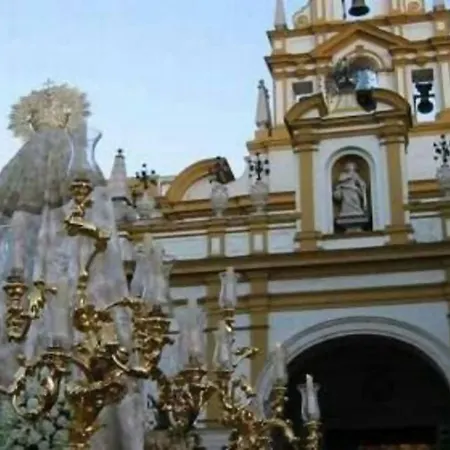 C Palacio Parking Segun Disponibilidad * Sevilla