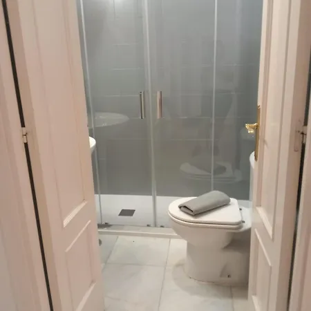 C Palacio Parking Segun Disponibilidad * Sevilla